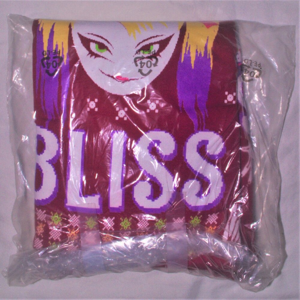 Alexa Bliss Little Miss Christmas Holiday Sweatshirt 2017 WWE NEW CONDITION